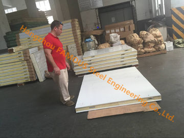 China o plutônio do camlock da porta da dobradiça de painéis da sala de armazenamento frio almofada 200mm para o alimento congelado fornecedor