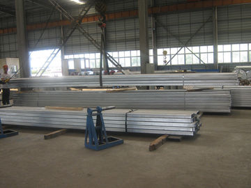 China Purlins de aço galvanizados da resistência de corrosão com a instalação fácil fornecedor