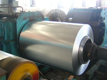 China Superfície brilhante resistência de corrosão de aço galvanizada da bobina com Z60 - Z180 fornecedor