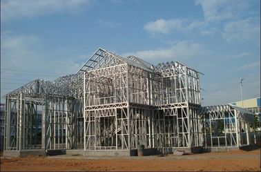 China Construções de aço comerciais galvanizadas Designe modulares pré-fabricadas com aço laminado fornecedor