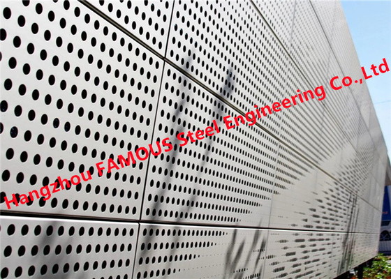China A seleção perfurada de alumínio vertical almofada 20mm e grelhas horizontais de Sunblade fornecedor