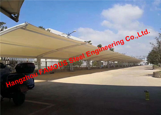 China A armação de aço da máscara de Sun do estacionamento do carro do ar livre protege o único Carport da inclinação com tela arqueada do PVC do telhado fornecedor