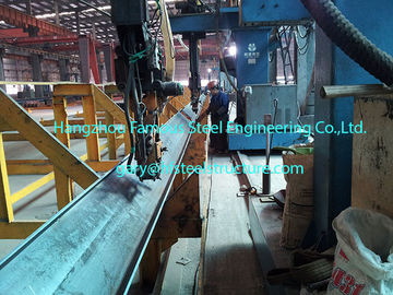 China Construções pré-fabricadas de pouco peso do aço estrutural 95' X 120' ASTM A36 para o anúncio publicitário fornecedor