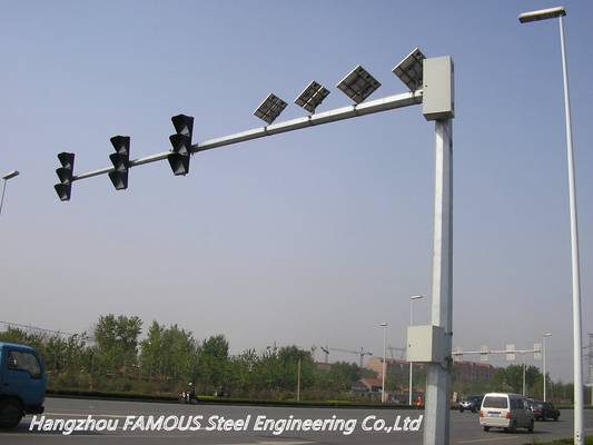 China Estrutura do sinal de estrada Q345 para sistemas de vigilância e câmeras do tráfego fornecedor