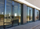 Escada média dianteira Windows da loja de vidro de alumínio de NFRC e portas fornecedor