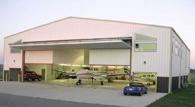 Hangares de aço pré-fabricados personalizados dos aviões com economia Labour 0